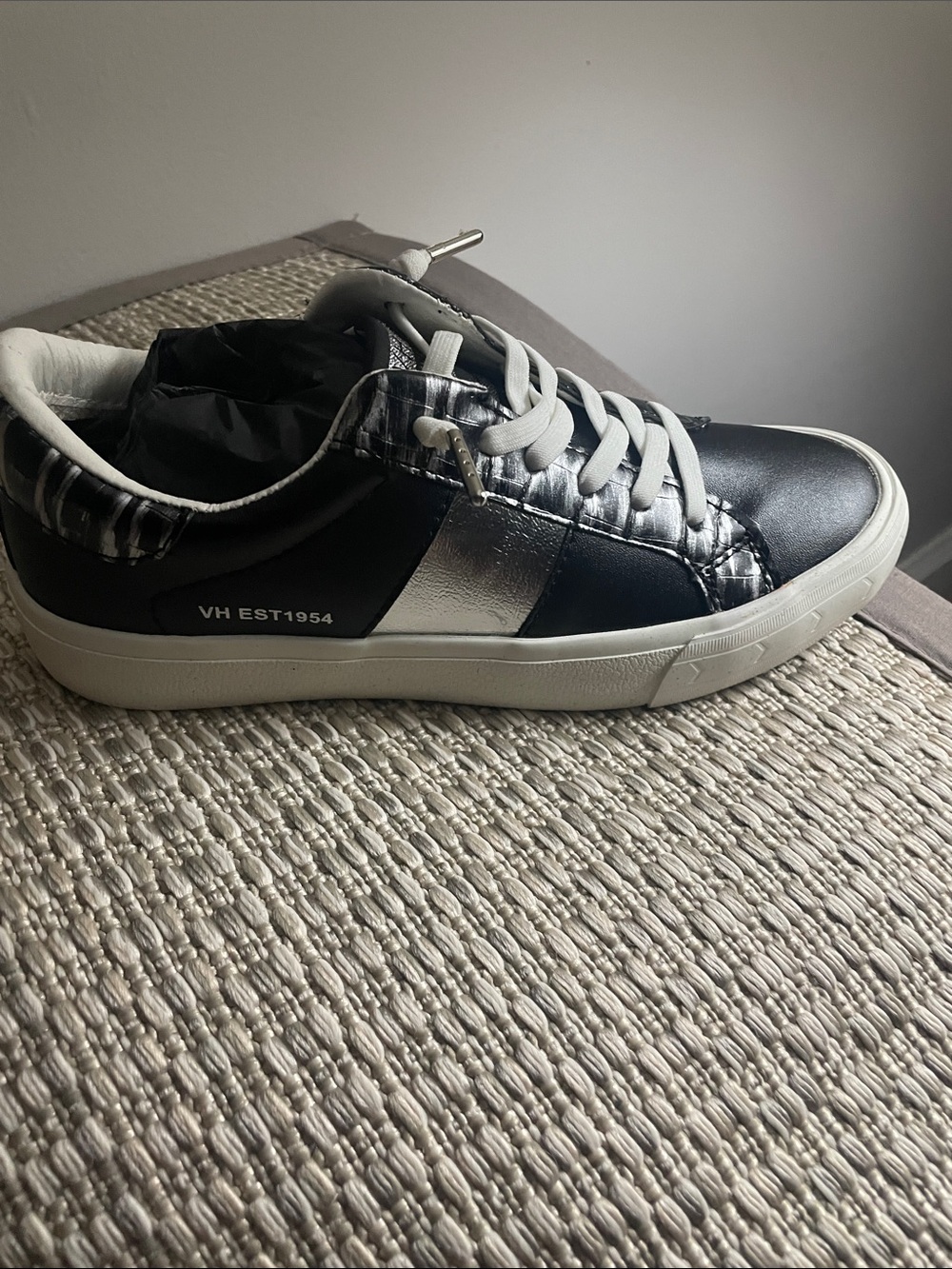 Vintage Havana Black and Silver Low-Top Sneaker